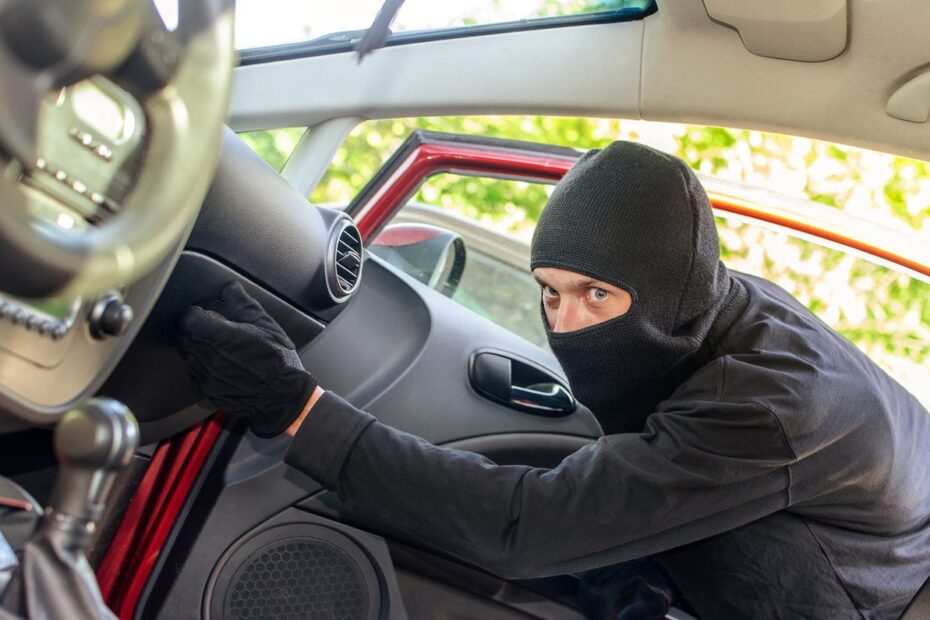 vol électronique de voiture