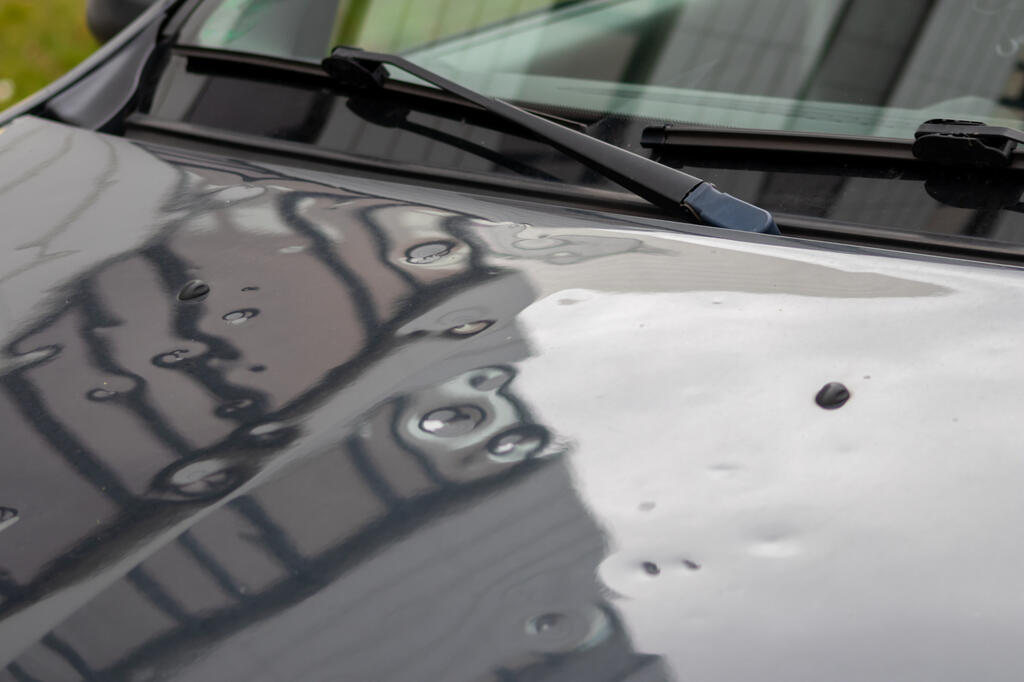 Bâche de voiture anti-grêle : Une protection essentielle pour votre voiture.